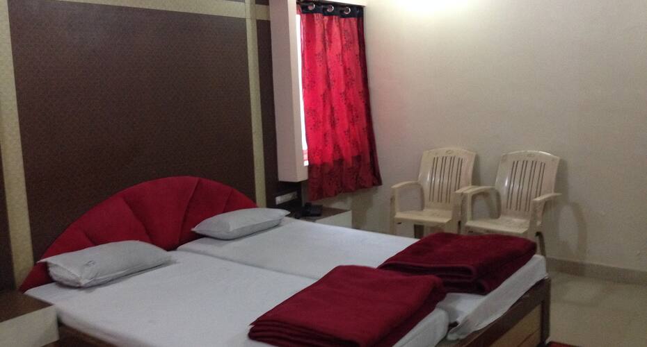 Madhuban Lodge, Latur 1